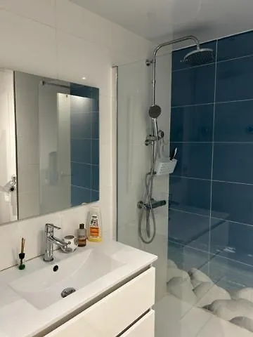 Le Studio Rosasien - Illa De Rosas Apartment